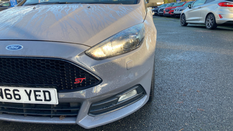 Ford Focus ST 2.0T EcoBoost ST-3 5dr Petrol Hatchback